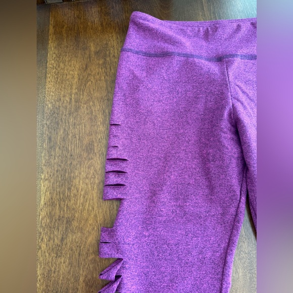 Jala Slit Leggings - Picture 5 of 7